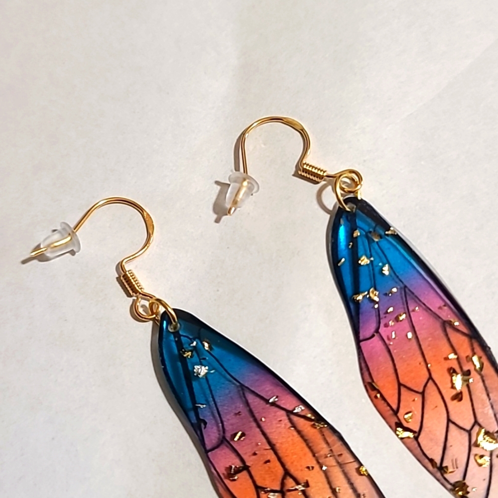 Handmade Dragonfly wing earrings - Picture 2 of 4